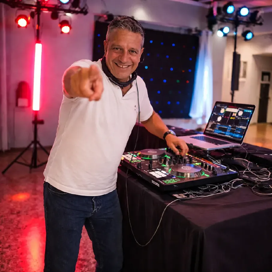 fran-dj.webp